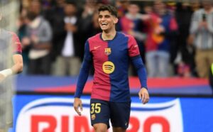 Gerard Martin Khẳng Định Sẽ Ở Lại Barcelona Bất Chấp Lời Mời Từ Ngoại Hạng Anh